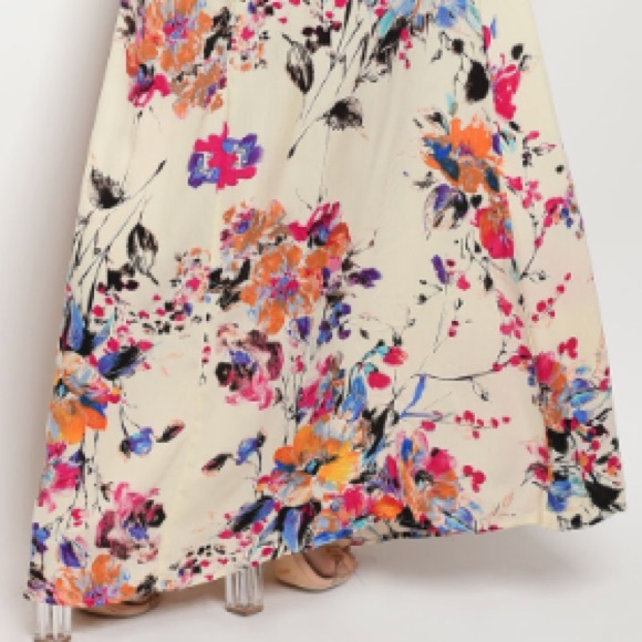 Magenta Floral print maxi dress w/cutout waist - Picture 6 of 6